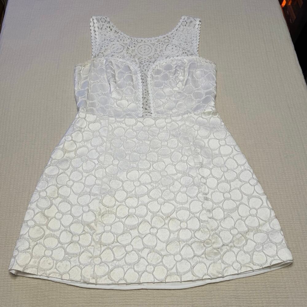 Lilly Pulitzer Raegan Lace Daisy fit & flare initiation bridal bachelorette